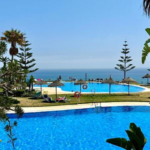 Apartamento Con Vistas Al Mar Y Piscina En Benalmadena
